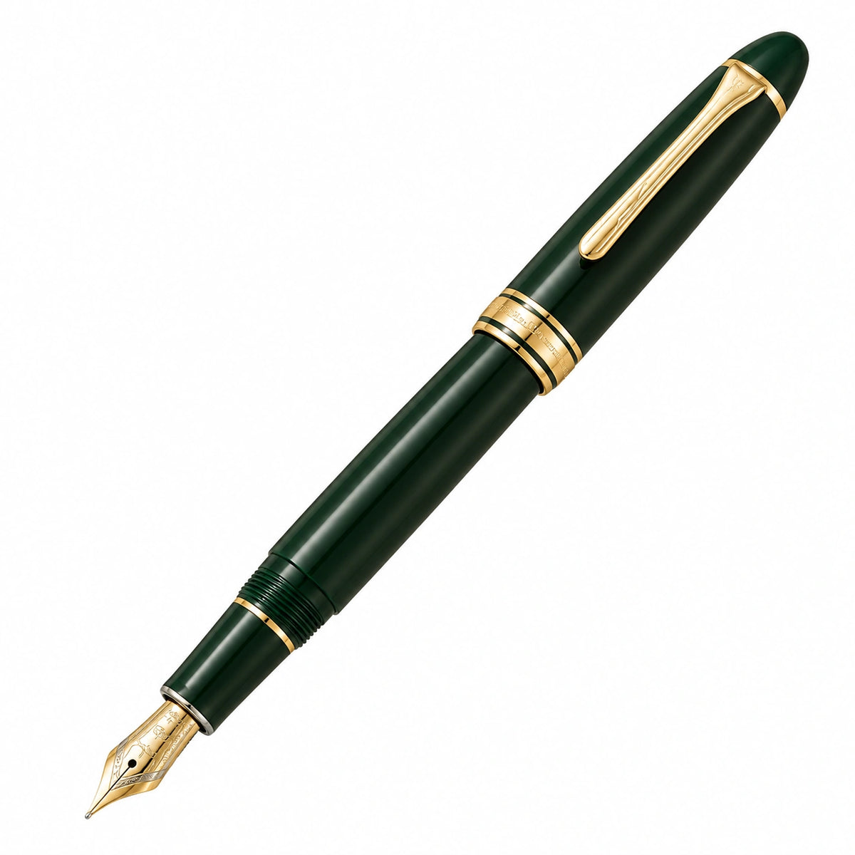 Pluma estilográfica verde con detalles dorados
